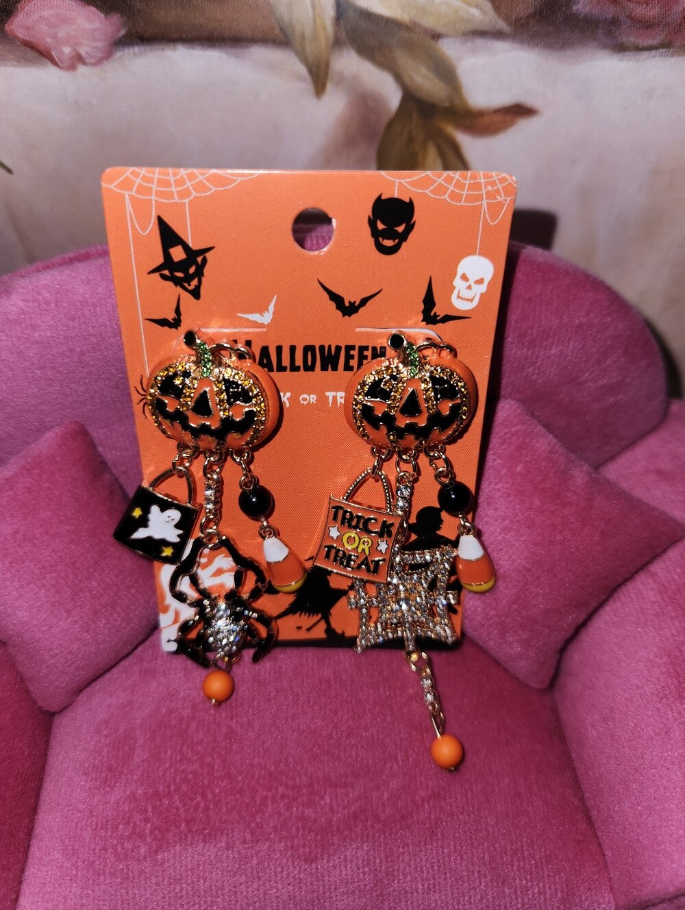 Halloween Pumpkin Dangle Earrings - Orange Black  NWT